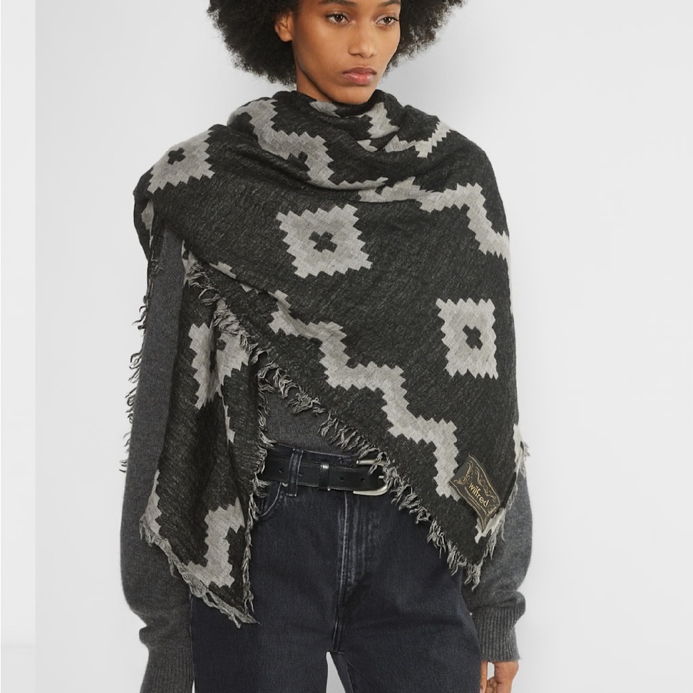 Wilfred Charcoal Wool Fringe Scarf